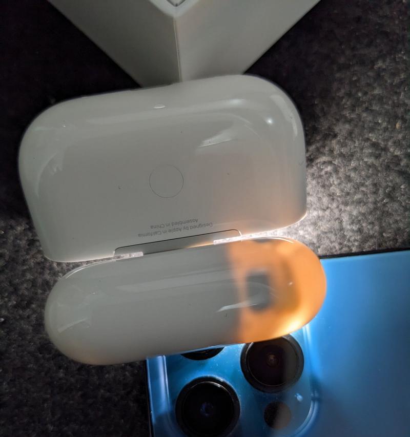 怎么辨别AirPods Pro的真伪？购买时应注意哪些细节？  第2张