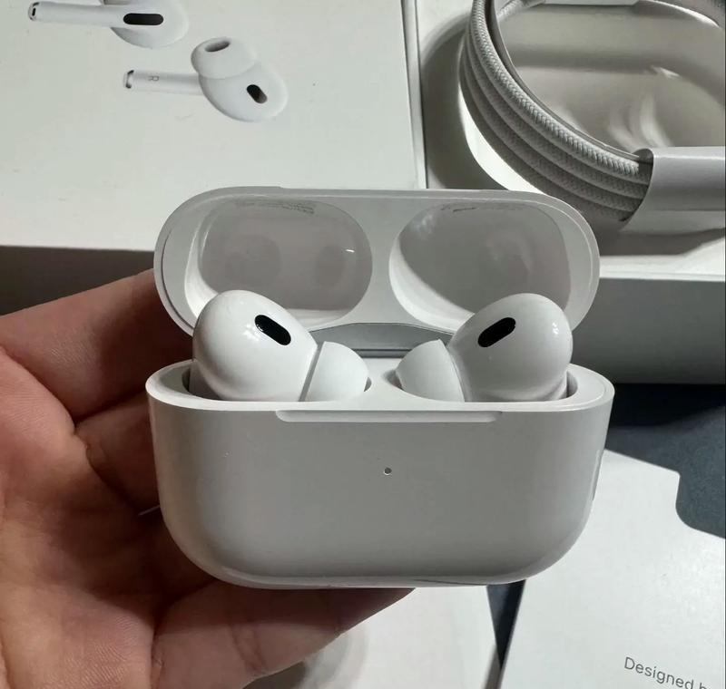 新版AirPods Pro与旧版相比有哪些改进？购买时应该注意什么？  第2张